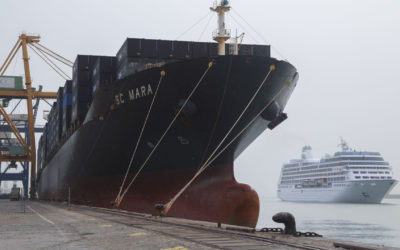 El Puerto de la Bahía de Cádiz mueve 5,3 millones de toneladas de mercancías y 636.868 cruceristas hasta noviembre