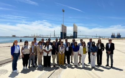 La Autoridad Portuaria recibe a una delegación de directivos y empresarios latinoamericanos