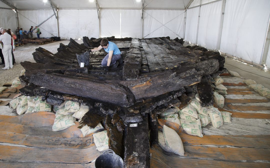 El Centro de Arqueología Subacuática avanza en la investigación del pecio Delta I tras su extracción por la Autoridad Portuaria de la Bahía de Cádiz